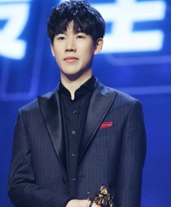 加上纪律 加上纪律