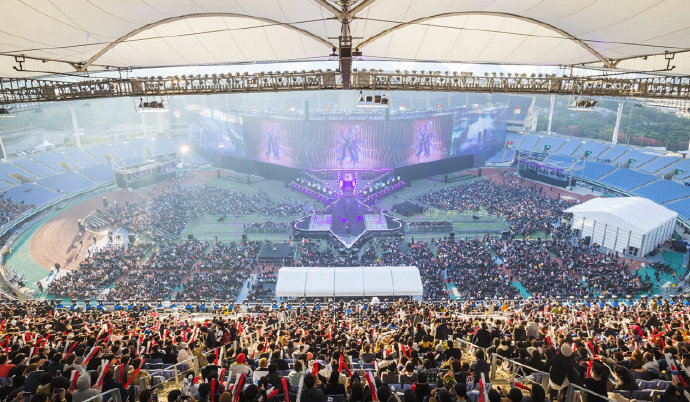 防与底角轮 防与底角轮