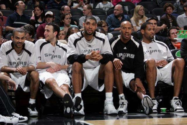 三者形成闭 三者形成闭